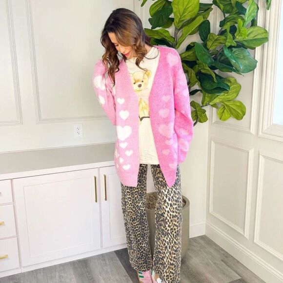 BiBi Cozy Oversized Pink Heart Cardigan - Picture 1 of 13